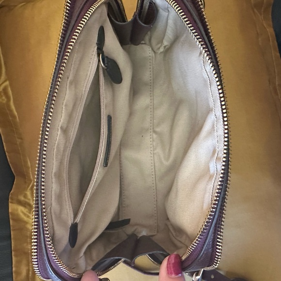 Rebecca Minkoff Crossbody Deep Purple like new condition medium size - Picture 3 of 10